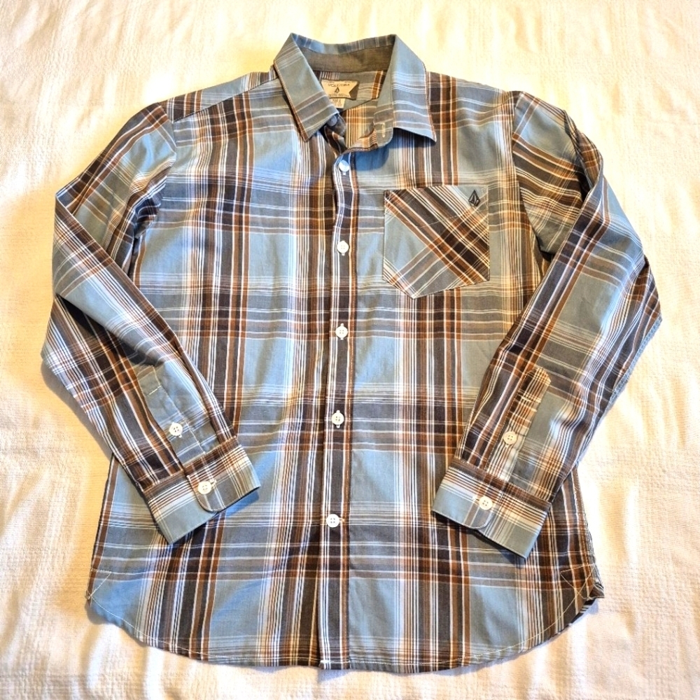 Volcom boys size Large plaid print long sleeve shirt, VGUC
